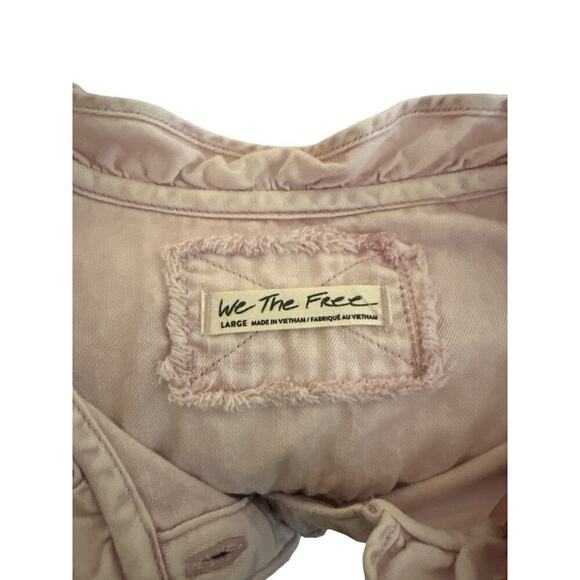 We The Free Women's 3/4 Sleeve Button Front Ruffle Louise Denim Top Size L Lilac - Picture 9 of 10